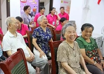 武漢民政四項實招破局“養(yǎng)老院難題”，力推健康服務(wù)進(jìn)社區(qū)